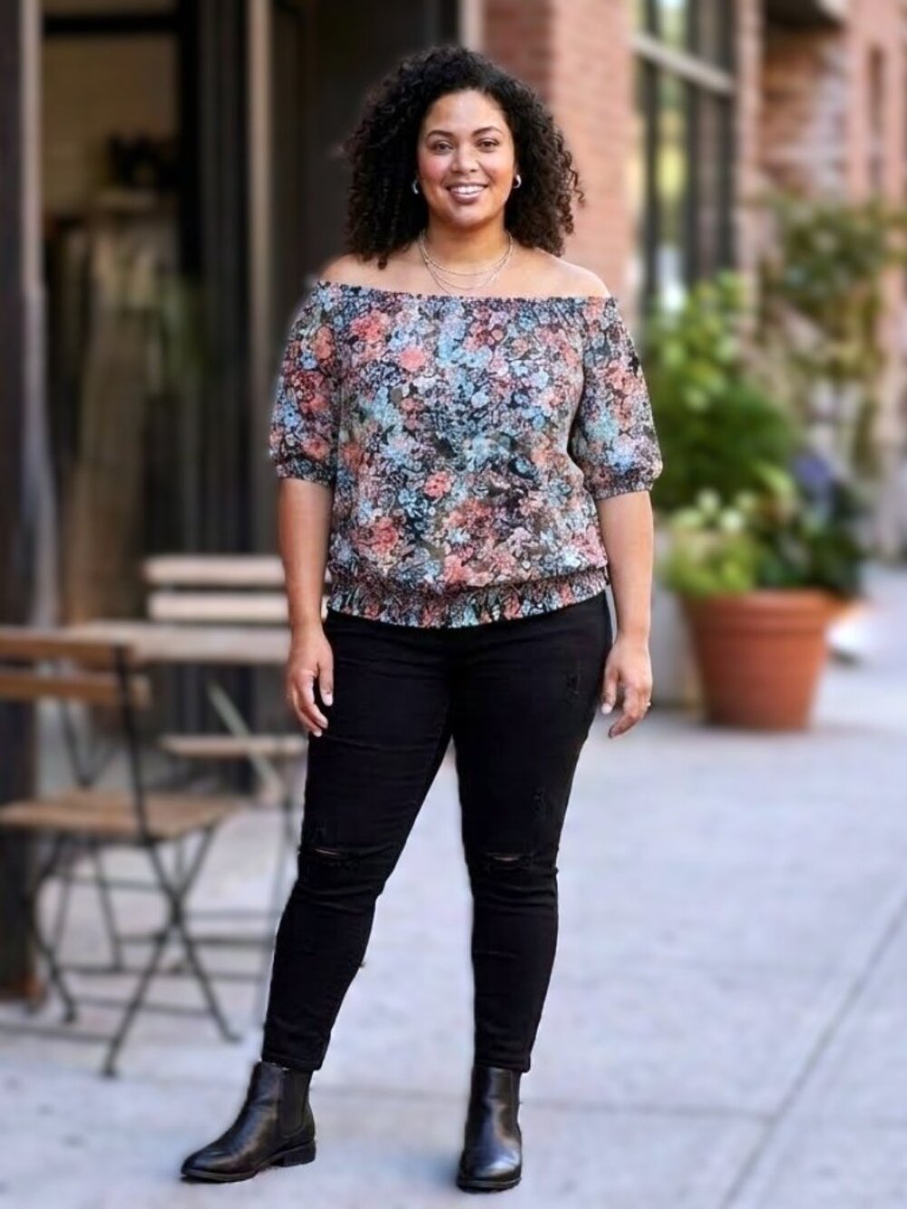 LANE BRYANT Sheer Floral Peasant Top. Plus Size 26/28